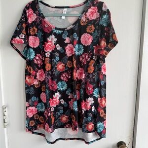 LuLaRoe Black and Pink flowered Short Sleeve Blouse